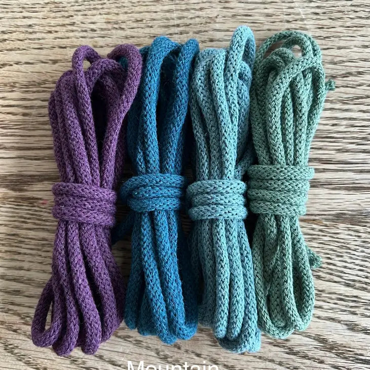 Macramé DIY Kit - Key Chain Kit