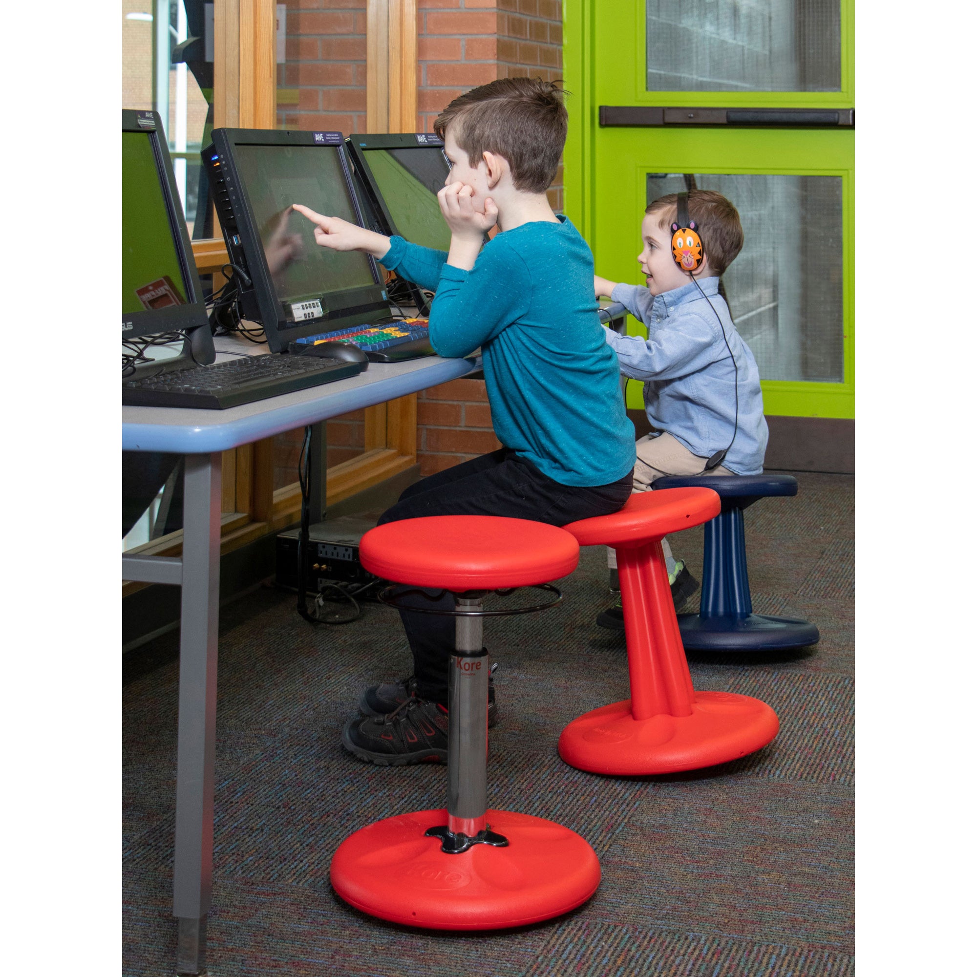 Kids Wobble Chair 14", Black